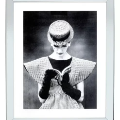 Best Gerahmtes Bild Reading Beauty 85X105Cm Bilder