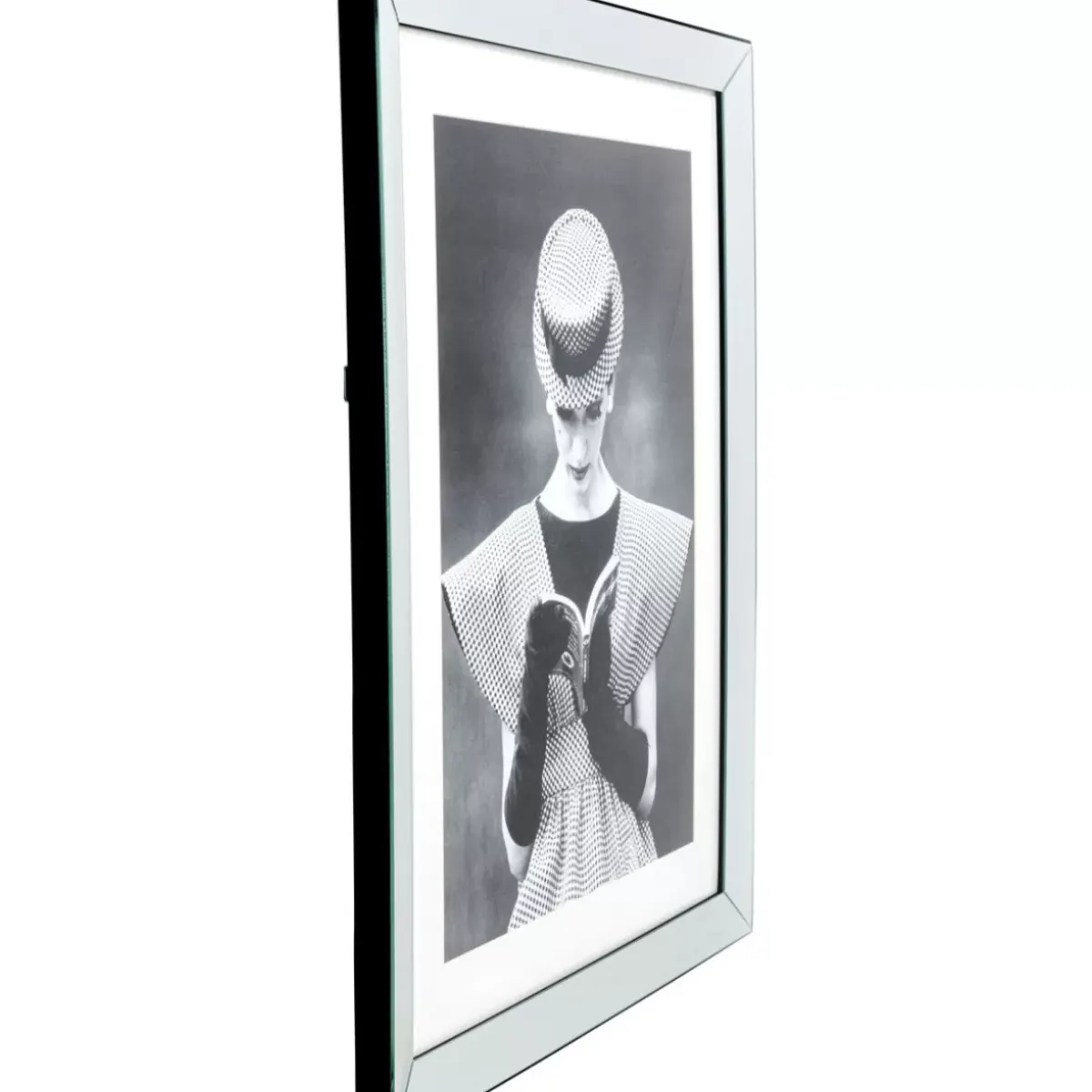 Best Gerahmtes Bild Reading Beauty 85X105Cm Bilder